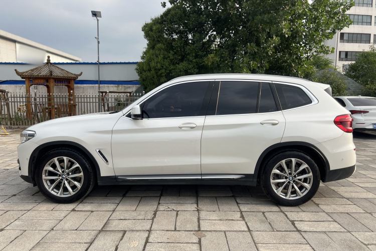 Used BMW X3 2020 xDrive25i Luxury Package Exterior 3