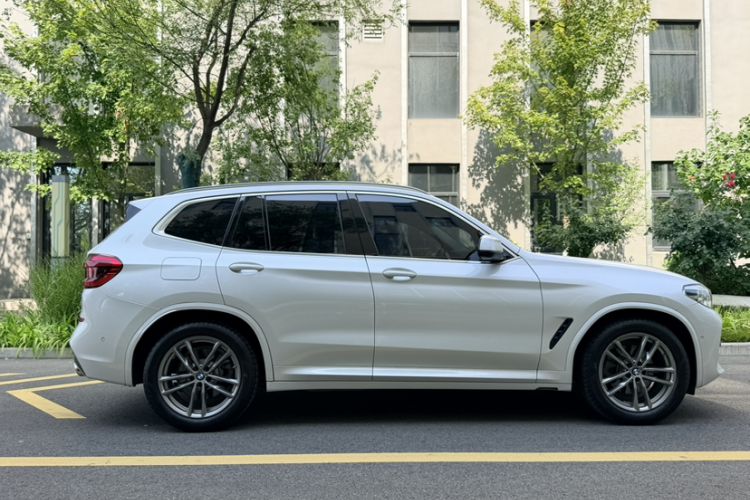 Used BMW X3 2020 xDrive28i M Sport Package Exterior 3