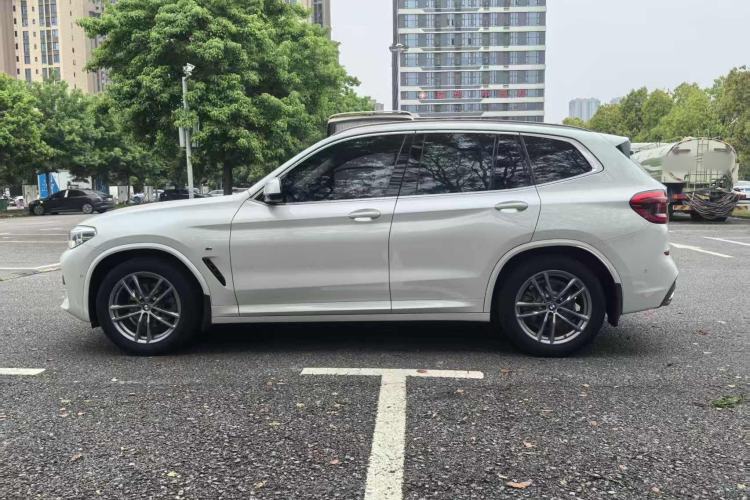 Used BMW X3 2020 xDrive25i M Sport Package Exterior 3