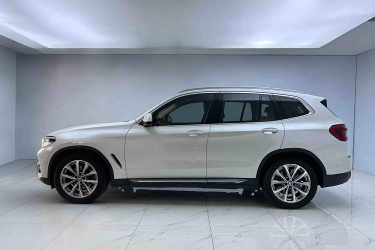 Used BMW X3 2020 xDrive25i Luxury Package Exterior 3