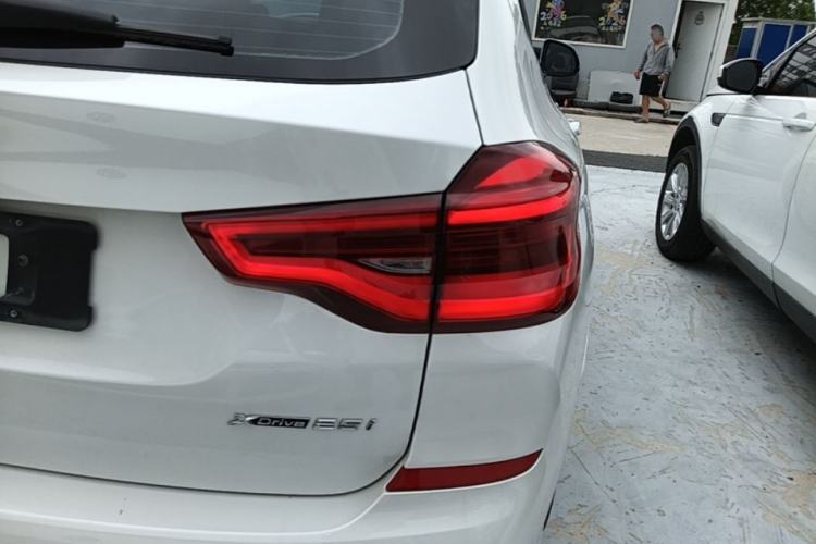 Used BMW X3 2020 xDrive25i M Sport Package Exterior 3