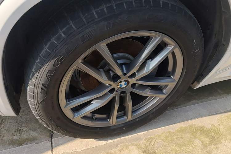 Used BMW X3 2020 xDrive25i M Sport Package Exterior 4