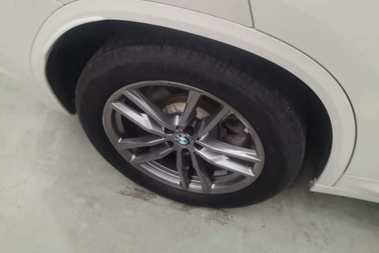 Used BMW X3 2020 xDrive25i M Sport Package Exterior 5