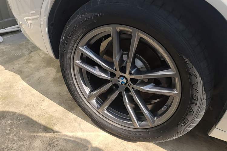 Used BMW X3 2020 xDrive25i M Sport Package Exterior 5