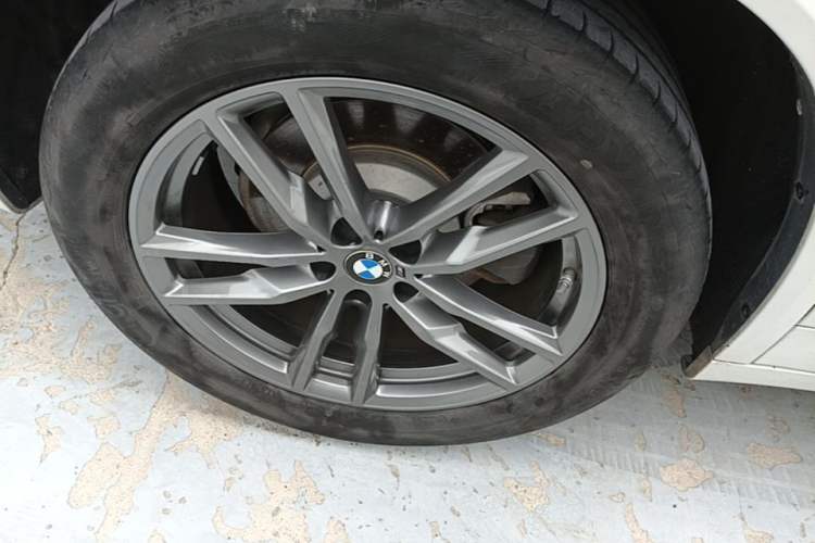 Used BMW X3 2020 xDrive25i M Sport Package Exterior 5