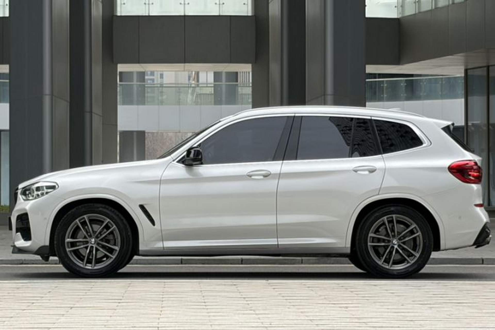 Used BMW X3 2020 xDrive25i M Sport Package Exterior 6