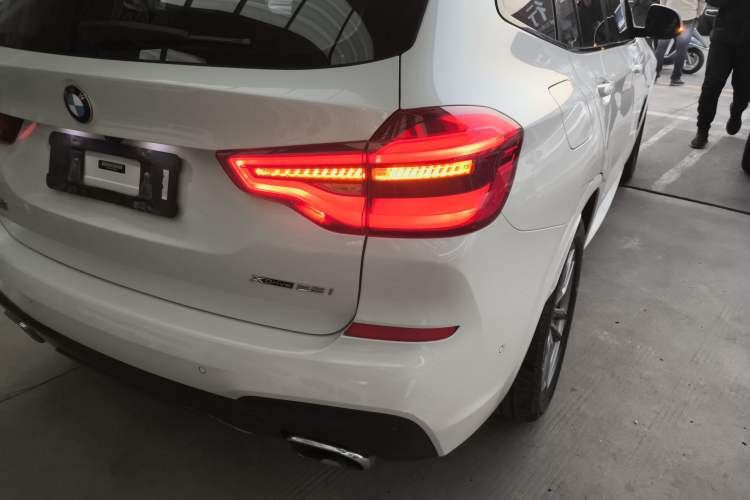 Used BMW X3 2020 xDrive25i M Sport Package Exterior 6