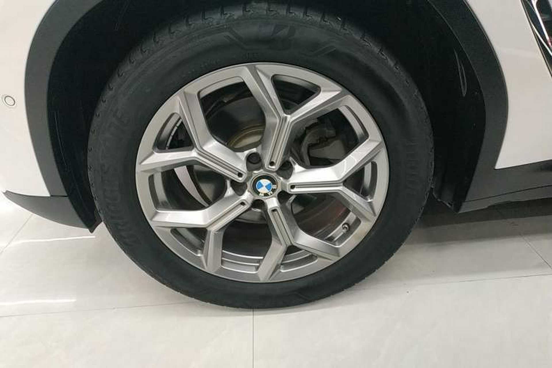 Used BMW X3 2020 xDrive28i Luxury Package Exterior 7