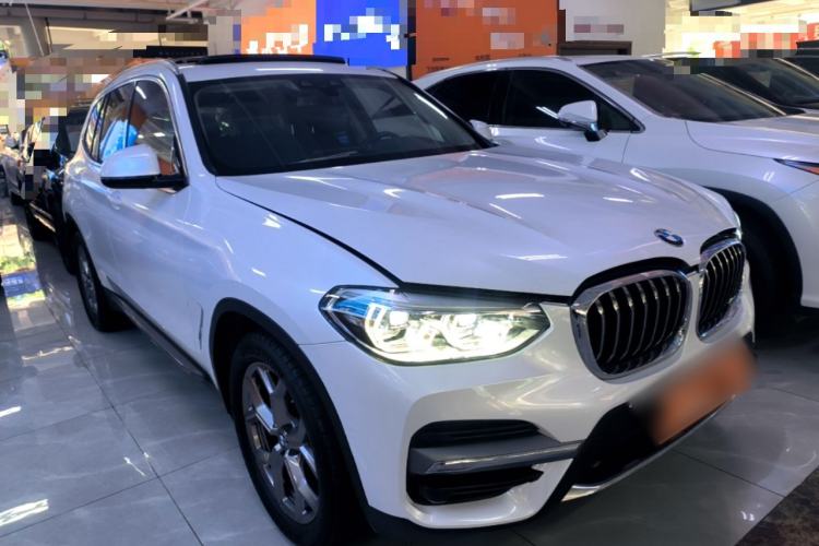 Used BMW X3 2020 xDrive28i Luxury Package Front Right 45 Deg