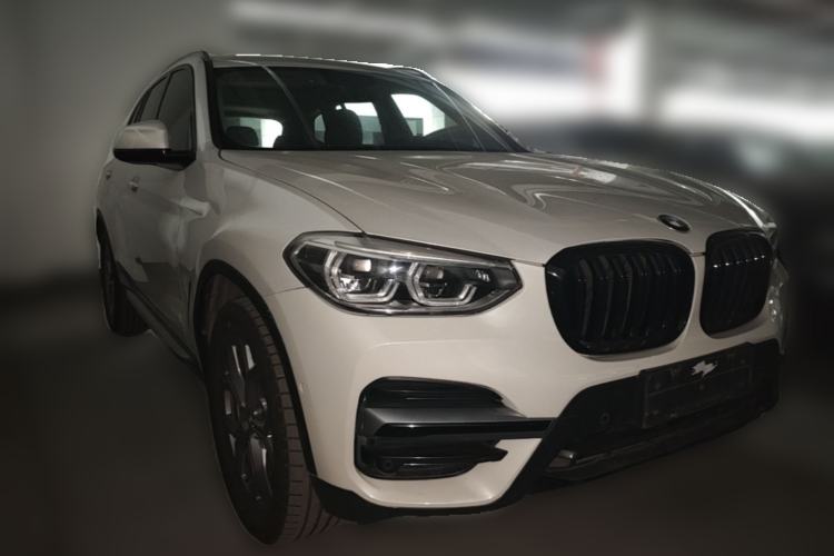 Used BMW X3 2020 xDrive28i Luxury Package Front Right 45 Deg