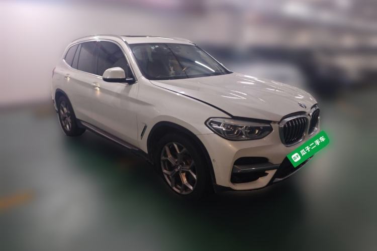 Used BMW X3 2020 xDrive28i Luxury Package Front Right 45 Deg