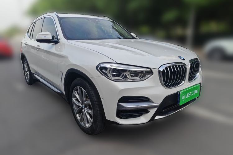 Used BMW X3 2020 xDrive25i Luxury Package Front Right 45 Deg