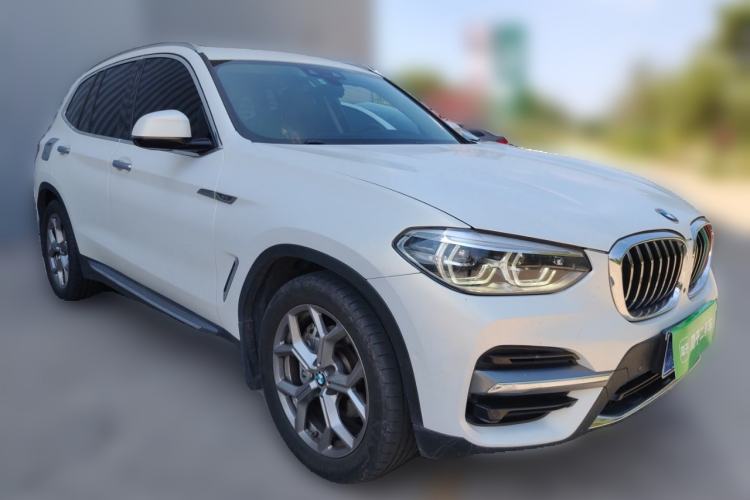 Used BMW X3 2020 xDrive28i Luxury Package Front Right 45 Deg