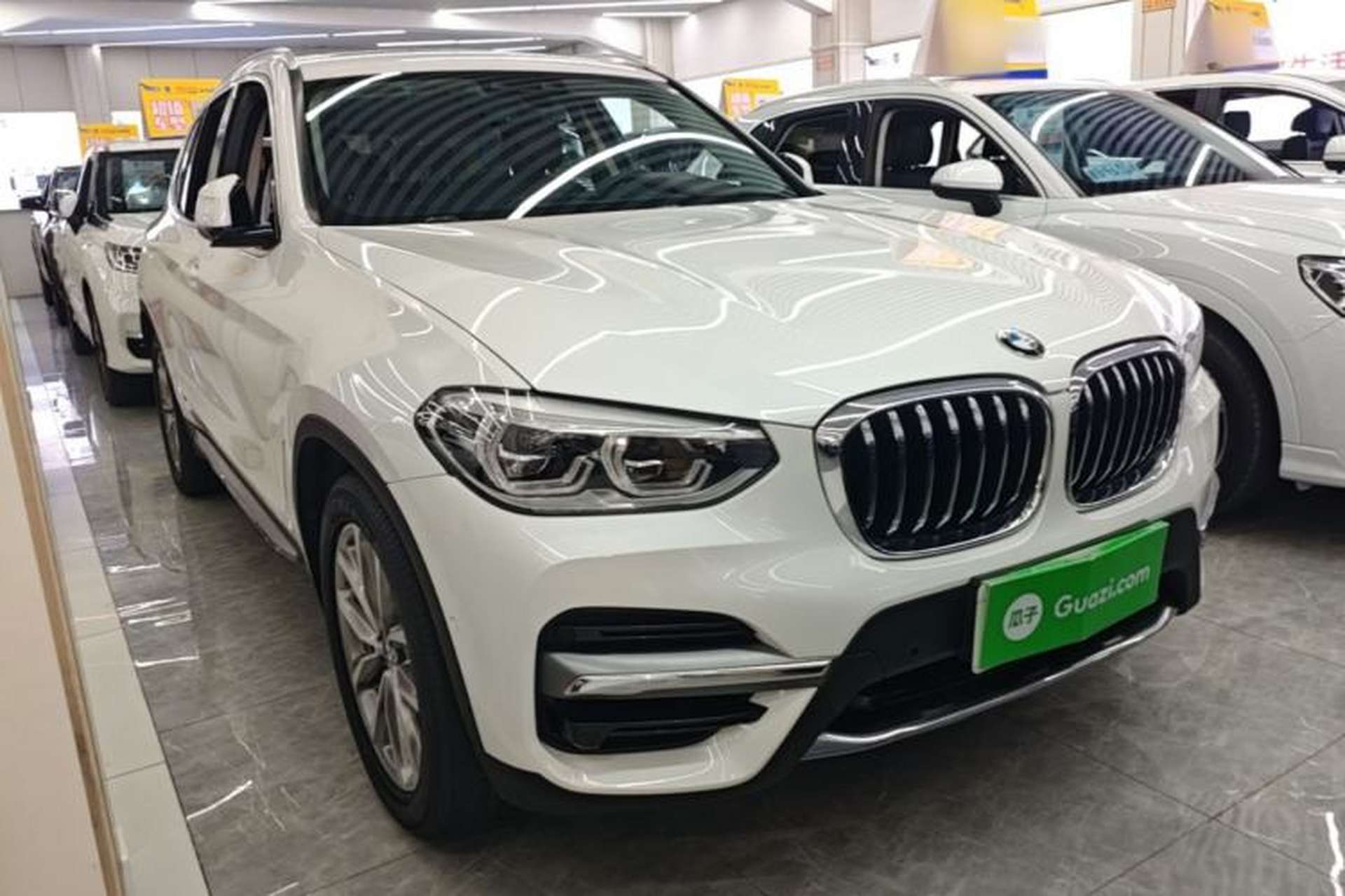 Used BMW X3 2020 xDrive25i Luxury Package Front Right 45 Deg