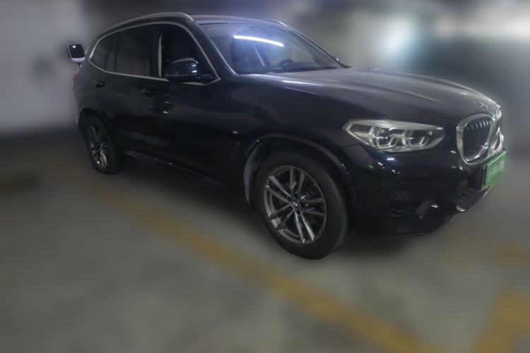 Used BMW X3 2020 xDrive25i M Sport Package Front Right 45 Deg