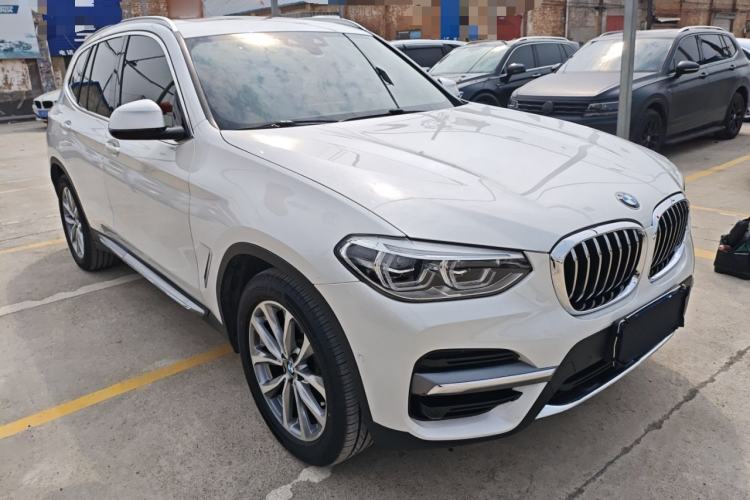 Used BMW X3 2020 xDrive25i Luxury Package Front Right 45 Deg