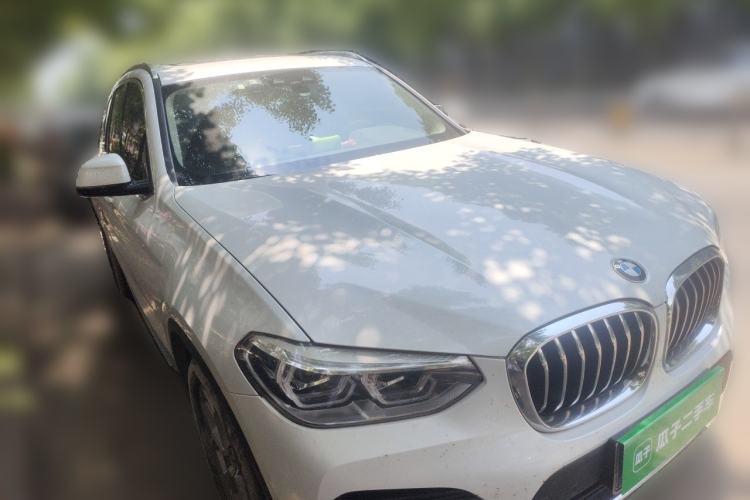 Used BMW X3 2020 xDrive28i Luxury Package Front Right 45 Deg