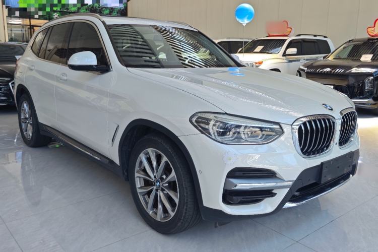Used BMW X3 2020 xDrive25i Luxury Package Front Right 45 Deg
