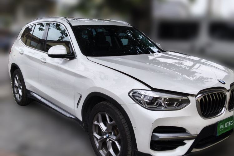 Used BMW X3 2020 xDrive28i Luxury Package Front Right 45 Deg