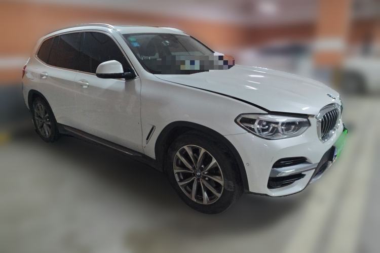 Used BMW X3 2020 xDrive25i Luxury Package Front Right 45 Deg