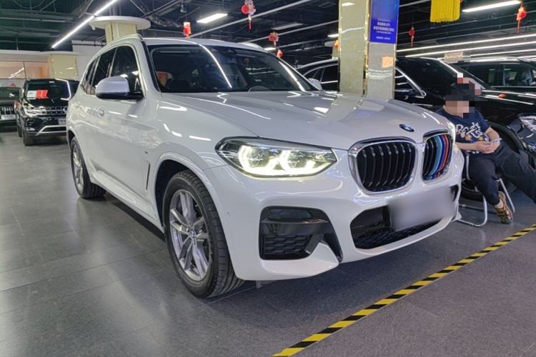 Used BMW X3 2020 xDrive25i M Sport Package Front Right 45 Deg