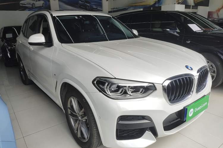 Used BMW X3 2020 xDrive25i M Sport Package Front Right 45 Deg