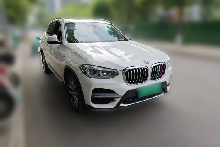 Used BMW X3 2020 xDrive25i Luxury Package Front Right 45 Deg