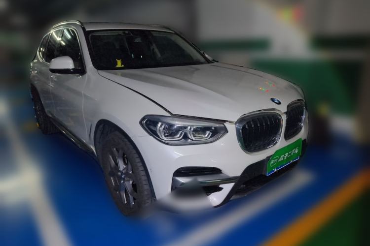 Used BMW X3 2020 xDrive28i Luxury Package Front Right 45 Deg