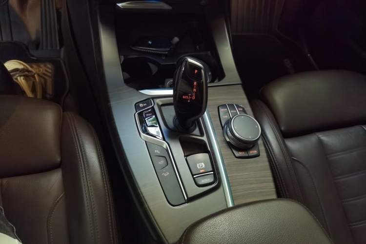 Used BMW X3 2020 xDrive28i M Sport Package Gear Lever
