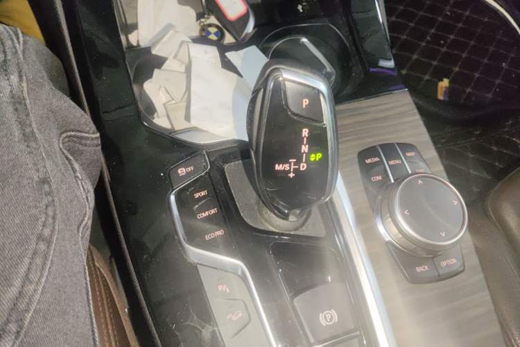 Used BMW X3 2020 xDrive28i M Sport Package Gear Lever