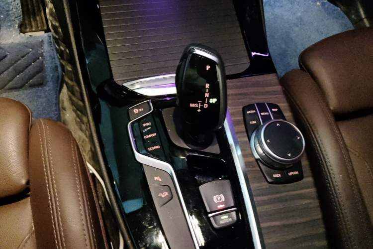 Used BMW X3 2020 xDrive28i M Sport Package Gear Lever