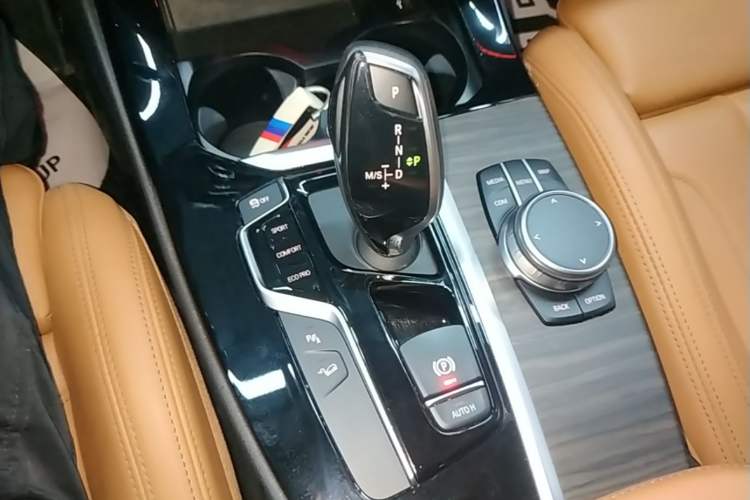 Used BMW X3 2020 xDrive28i M Sport Package Gear Lever