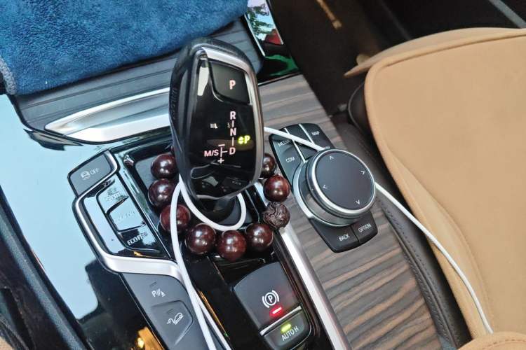 Used BMW X3 2020 xDrive28i Luxury Package Gear Lever