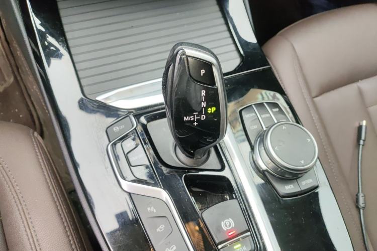 Used BMW X3 2020 xDrive25i Luxury Package Gear Lever