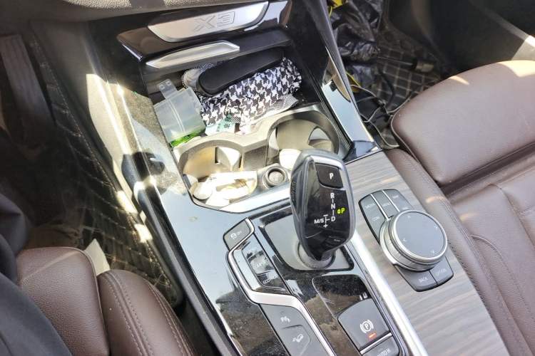 Used BMW X3 2020 xDrive28i M Sport Package Gear Lever