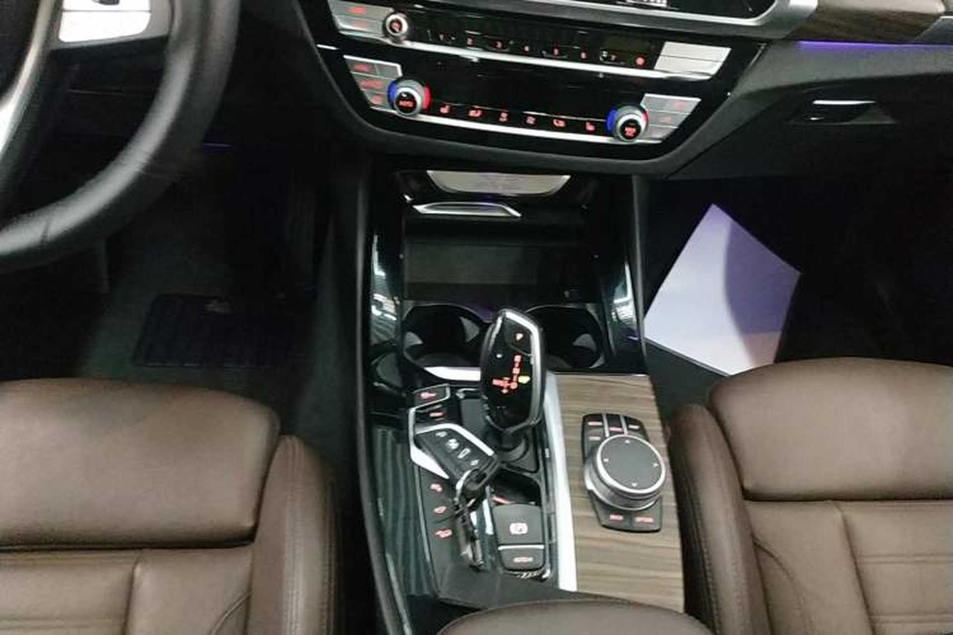 Used BMW X3 2020 xDrive28i Luxury Package Gear Lever