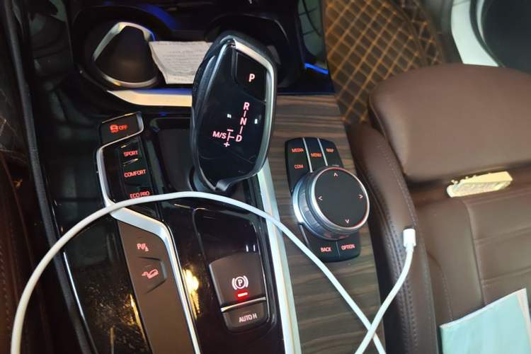 Used BMW X3 2020 xDrive28i Luxury Package Gear Lever