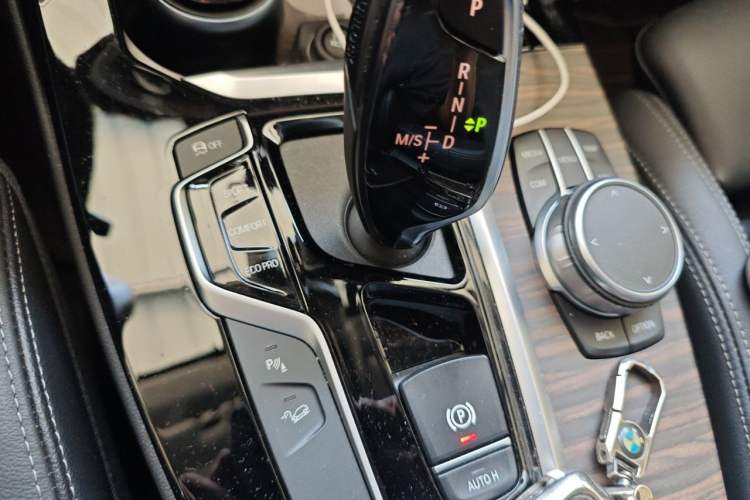 Used BMW X3 2020 xDrive28i Luxury Package Gear Lever