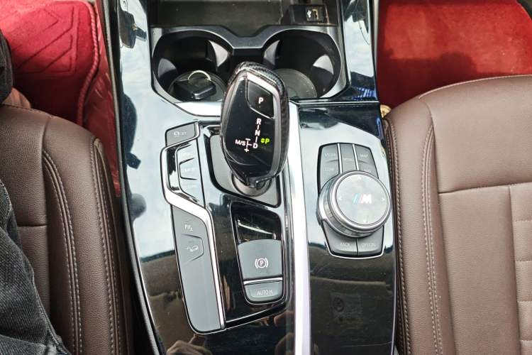 Used BMW X3 2020 xDrive25i Luxury Package Gear Lever