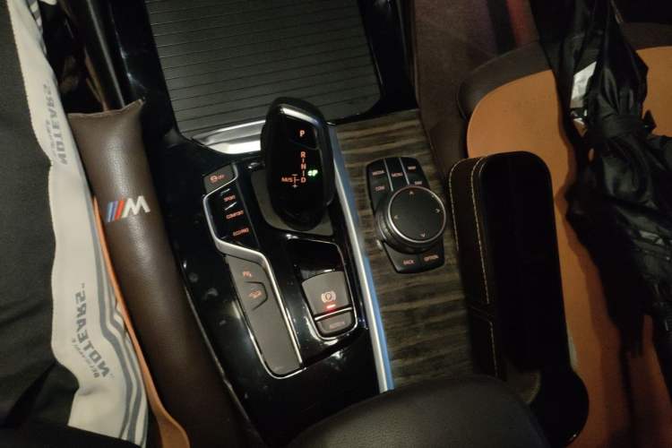 Used BMW X3 2020 xDrive28i M Sport Package Gear Lever