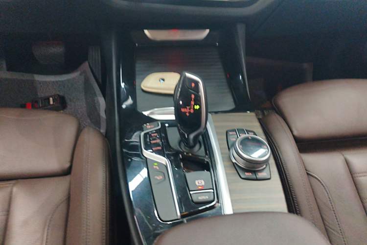 Used BMW X3 2020 xDrive28i M Sport Package Gear Lever