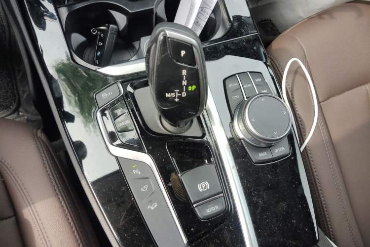 Used BMW X3 2020 xDrive25i Luxury Package Gear Lever