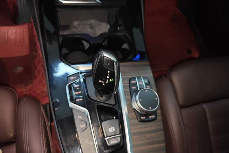 Used BMW X3 2020 xDrive28i Luxury Package Gear Lever
