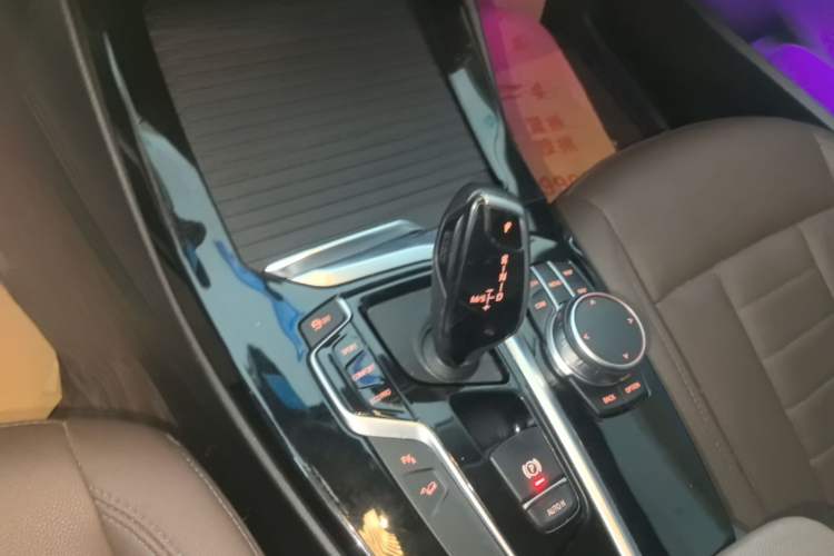 Used BMW X3 2020 xDrive25i M Sport Package Gear Lever