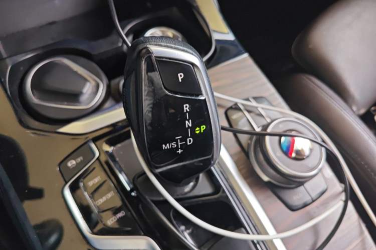 Used BMW X3 2020 xDrive28i Luxury Package Gear Lever