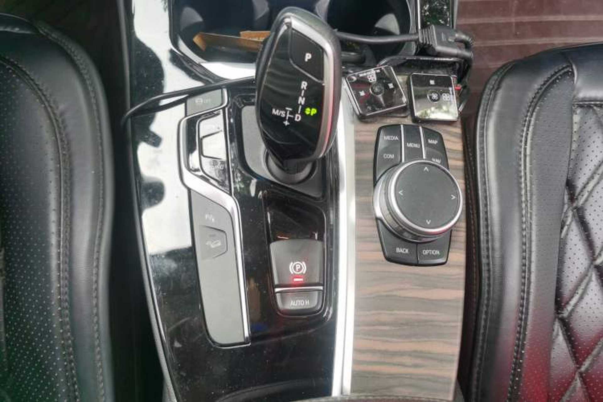 Used BMW X3 2020 xDrive28i Luxury Package Gear Lever