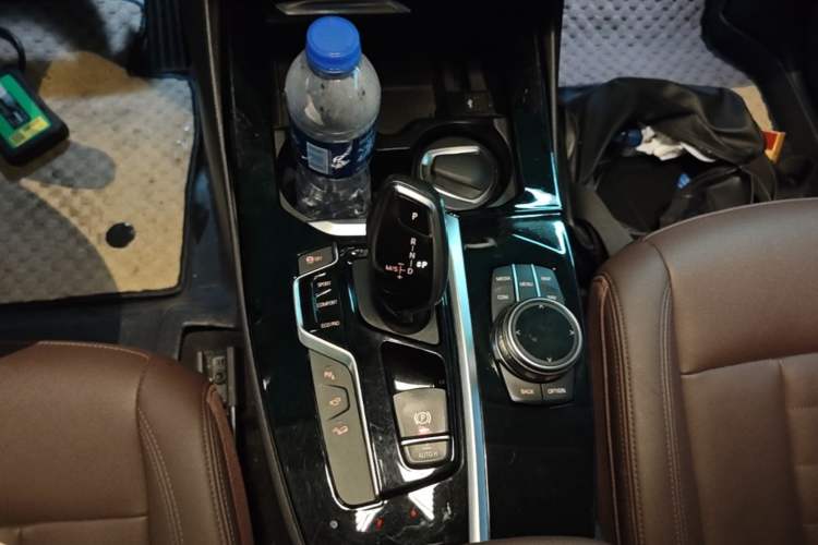 Used BMW X3 2020 xDrive25i Luxury Package Gear Lever