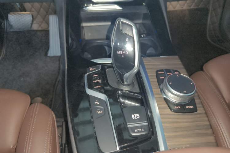 Used BMW X3 2020 xDrive28i M Sport Package Gear Lever