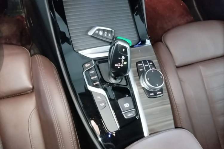 Used BMW X3 2020 xDrive28i M Sport Package Gear Lever
