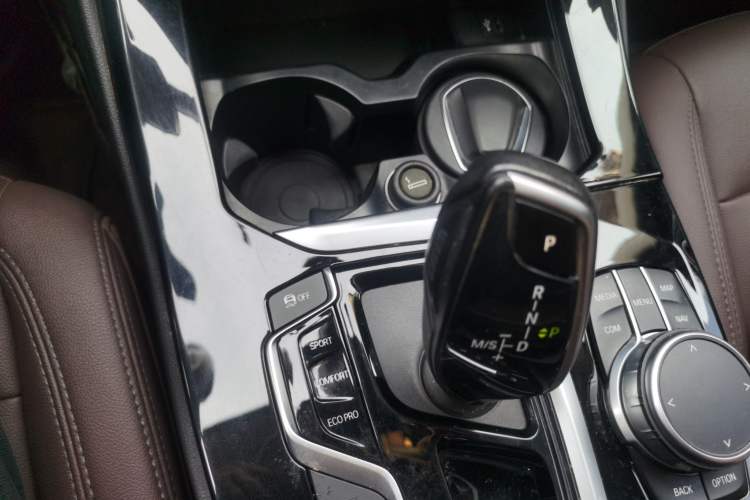 Used BMW X3 2020 xDrive25i Luxury Package Gear Lever